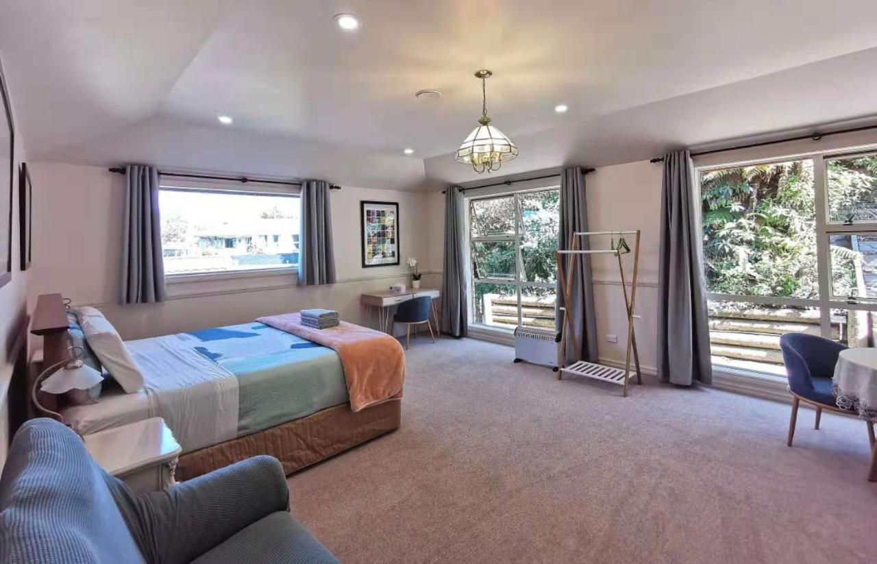 Large Private Room In Modern Stylish House ดะนีดิน ภายนอก รูปภาพ